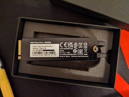 Фото SSD накопичувач GIGABYTE AORUS Gen4 7000s Prem 2 TB (GP-AG70S2TB-P) від користувача mk