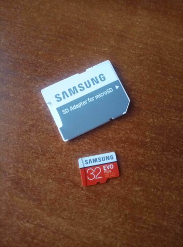 Фото Карта пам'яті Samsung 32 GB microSDHC Class 10 UHS-I EVO Plus + SD Adapter MB-MC32GA від користувача IK