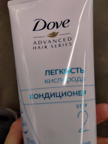 Фото  Dove Кондиционер  Advanced Hair Series Легкость кислорода 250 мл (8712561495363) від користувача Malinka11