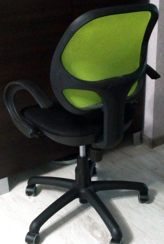 Фото Офісне крісло для персоналу Art Metal Furniture Байт/АМФ-5 Сетка черная (116963) від користувача dr_ula