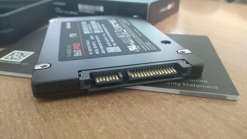 Фото SSD накопичувач Samsung 860 PRO 1 TB (MZ-76P1T0BW) від користувача DIM