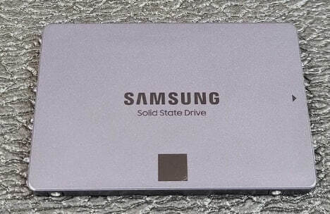 Фото SSD накопичувач Samsung 870 QVO 1 TB (MZ-77Q1T0BW) від користувача mandragor971