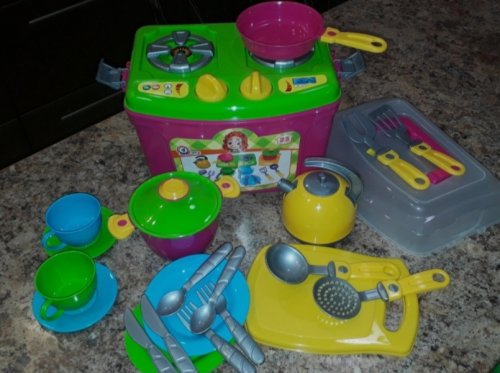 Фото Набір посуду та продуктів ТехноК Кухонный набор в чемоданчике (2407) від користувача Mexanik