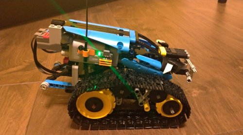 Фото Авто-конструктор LEGO Technic Скоростной вездеход на р/у (42095) від користувача Максим-13