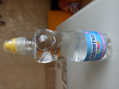 Фото Дитяча питна вода Малятко Питьевая вода 0,33 л sport lock від користувача Mexanik
