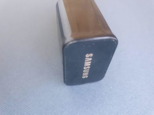 Фото Мережевий зарядний пристрій Samsung EP-TA20EBEC Black від користувача Sergey