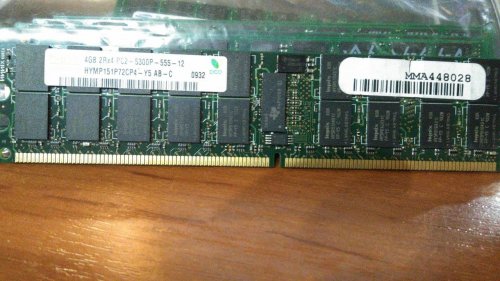 Фото Пам'ять для серверів SK hynix 4 GB DDR2 800 MHz (HYMP151P72CP4-S5) від користувача greatmf