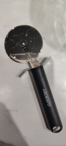 Фото ніж для піци Ardesto Нож для пиццы Black Mars, пластик, нержавеющая сталь (AR2006SA) від користувача keglya