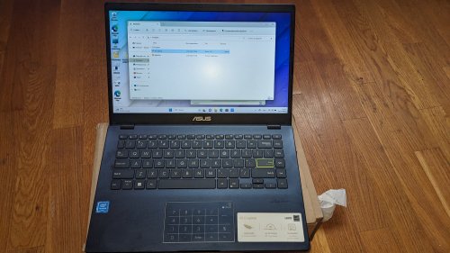 Фото Ноутбук ASUS E410MA (E410MA-BV037TS) від користувача Алексей Тарасенко