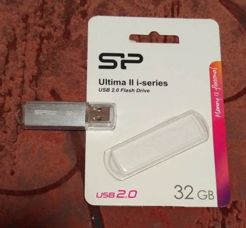 Фото Флешка Silicon Power 32 GB Ultima II I-Series Silver SP032GBUF2M01V1S від користувача 808