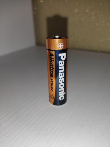 Фото Батарейка Panasonic AA bat Alkaline 4шт Alkaline Power (LR6REB/4BP) від користувача Baratheon