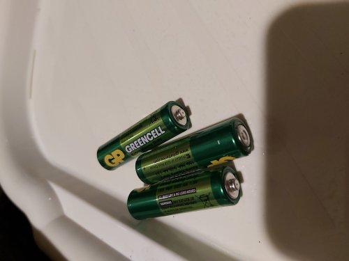 Фото Батарейка GP Batteries AA bat Carbon-Zinc 4шт Greencell (GP15G-2UE4) від користувача Dice21