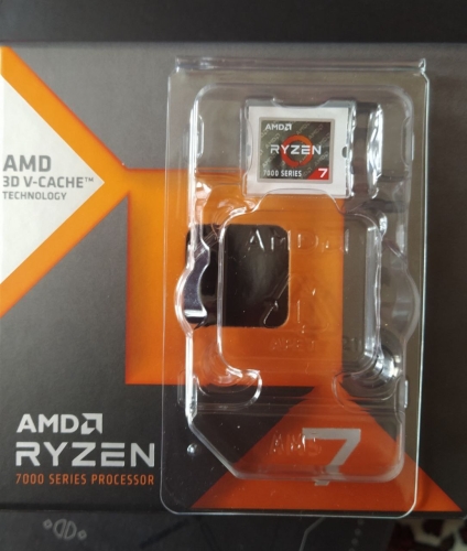 Фото Процесор AMD Ryzen 7 7800X3D (100-100000910WOF) від користувача Isolar