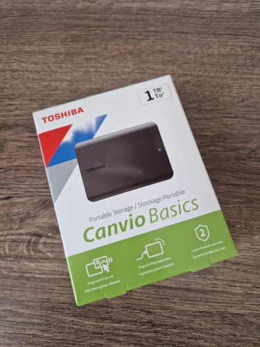 Фото Жорсткий диск Toshiba Canvio Basics 2022 1 TB Black (HDTB510EK3AA) від користувача Alexander