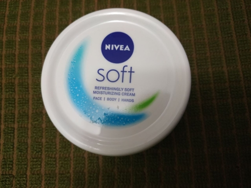 Фото крем для тіла Nivea Освіжаючий зволожуючий крем  Soft для обличчя, рук і тіла 100 мл (4005900009074/4006000009537) від користувача vaz21063