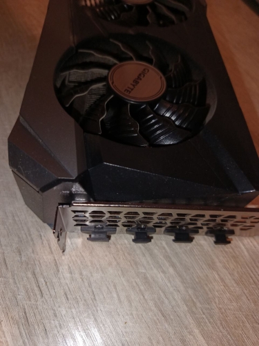 Фото Відеокарта GIGABYTE GeForce RTX 3070 Ti GAMING OC 8G (GV-N307TGAMING OC-8GD) від користувача mandragor971