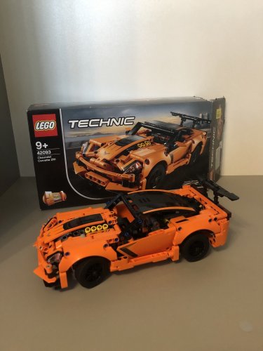 Фото Авто-конструктор LEGO Technic Chevrolet Corvette ZR1 (42093) від користувача Nikolay  Oziychuk