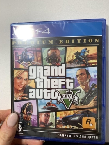 Фото Гра для PS4  Grand Theft Auto V Online Premium Edition PS4 (5026555424271) від користувача Sappy_Capy