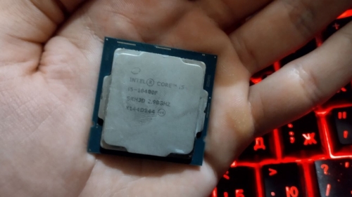 Фото Процесор Intel Core i5-10400F (CM8070104282719) від користувача furyberserk