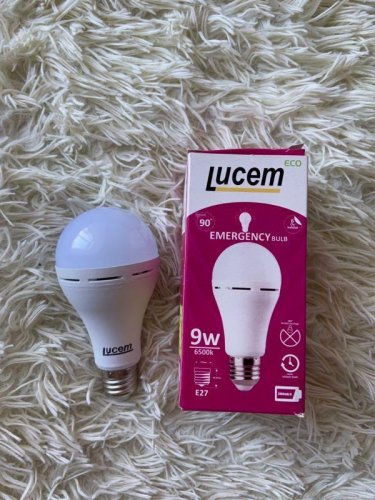 Фото Світлодіодна лампа LED Lucem LM-EBL 9W E27 акумуляторна від користувача Alex Pasishnichenko