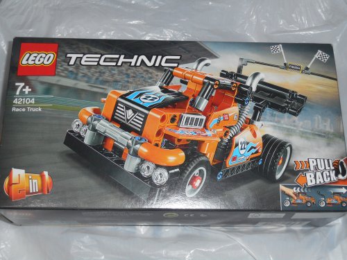 Фото Авто-конструктор LEGO Technic Гоночный грузовик 2 в 1 (42104) від користувача Roman