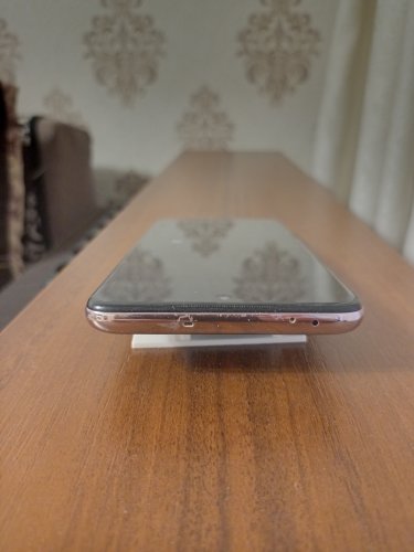 Фото Смартфон Xiaomi Poco X3 Pro 8/256GB Metal Bronze від користувача Григорій Піртахія