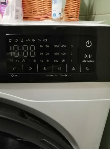 Фото Пральна машина автоматична Gorenje WNHA62SAS від користувача Женя Шикида