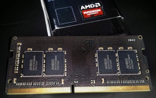 Фото Пам'ять для ноутбуків AMD 16 GB SO-DIMM DDR4 2400 MHz Radeon R7 Performance (R7416G2400S2S-U) від користувача Leo