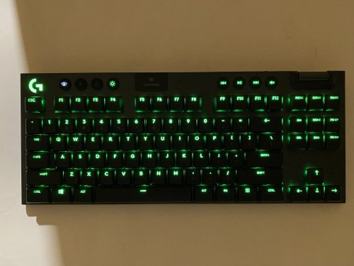 Фото Клавіатура Logitech G915 Gaming TKL Tenkeyless Lightspeed Wireless RGB Mechanical White (920-009664) від користувача Alexander Glushko