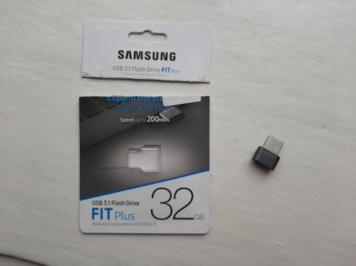 Фото Флешка Samsung 32 GB Flash Drive Fit Plus (MUF-32AB/APC) від користувача Дмитрий Ярмаш