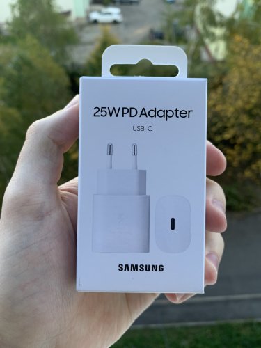 Фото Мережевий зарядний пристрій Samsung 25W PD Power Adapter (w/o cable) White (EP-TA800NWE) від користувача Егор