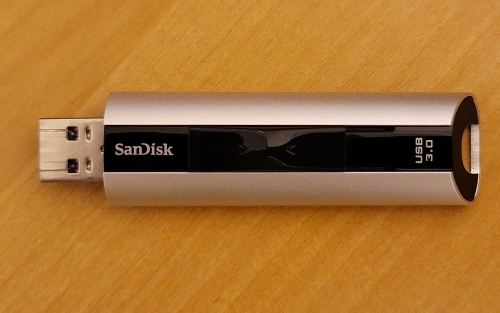 Фото Флешка SanDisk 128 GB Extreme PRO USB 3.2 Solid State Flash Drive (SDCZ880-128G-G46) від користувача Ironhide