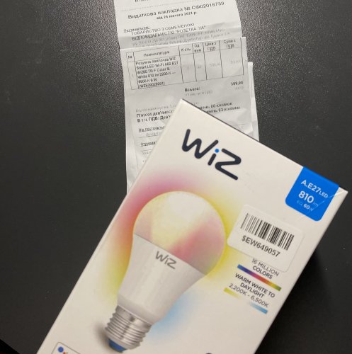 Фото Світлодіодна лампа LED WiZ LED Smart WiFi A60 E27 60 TR F Color&White 810Lm 2200-6500K 9W (WZE20026081) від користувача yaroslav