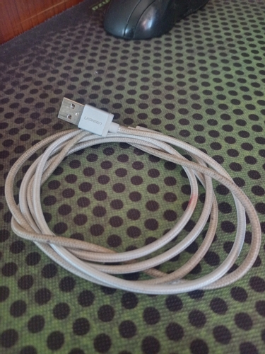 Фото Кабель Lightning UGREEN US199 USB-A to Lightning MFi 1m White (60161) від користувача Григорій Піртахія