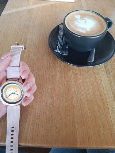 Фото Смарт-годинник Samsung Galaxy Watch 42mm Rose Gold (SM-R810NZDA) від користувача Kalash
