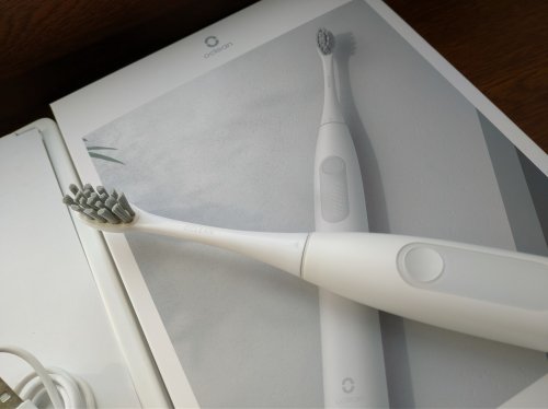 Фото Електрична зубна щітка Oclean Z1 White від користувача Dimetrio