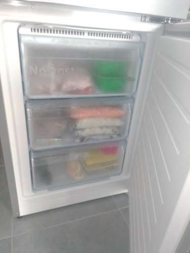 Фото Холодильник з морозильною камерою Bosch KGN39VL316 від користувача Mikhailo007