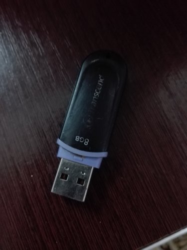 Фото Флешка GOODRAM 8 GB Twister USB 3.0 (UTS3-0080K0R11) від користувача Katrin_ka