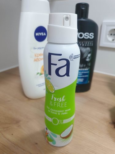 Фото дезодорант спрей Fa Fresh&Free Lime & Coconut Deodorant Spray 150 ml Дезодорант-спрей с Магний комплексом Аромат лайм-ок від користувача Sergey