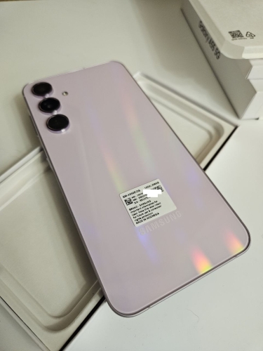 Фото Смартфон Samsung Galaxy A55 5G 8/256GB Awesome Lilac (SM-A556BLVC) від користувача Sergey