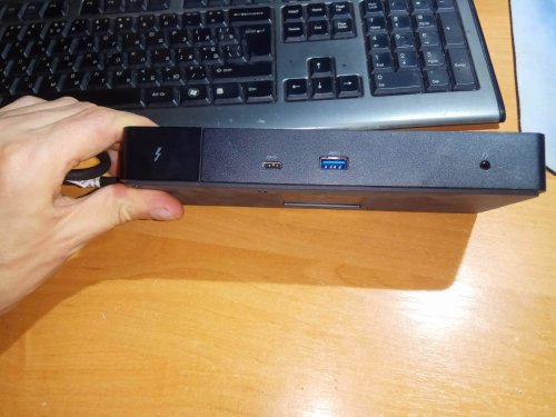 Фото Док-станція для ноутбука Dell Thunderbolt Dock WD19TBS (210-AZBV) від користувача dinamit666