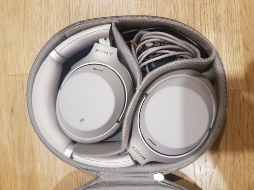 Фото Навушники з мікрофоном Sony Noise Cancelling Headphones Silver (WH-1000XM3G) від користувача Супер Чувак