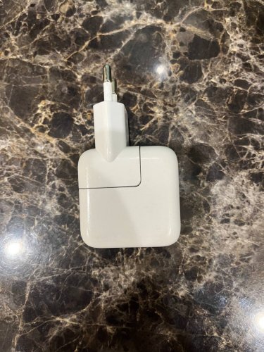 Фото Мережевий зарядний пристрій Apple 12W USB Power Adapter (MGN03ZM/A) від користувача OliliO