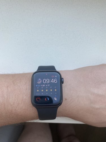 Фото Смарт-годинник Apple Watch Series 6 GPS + Cellular 44mm Space Gray Aluminum Case w. Black Sport B. (M07H3) від користувача Andrey_KA
