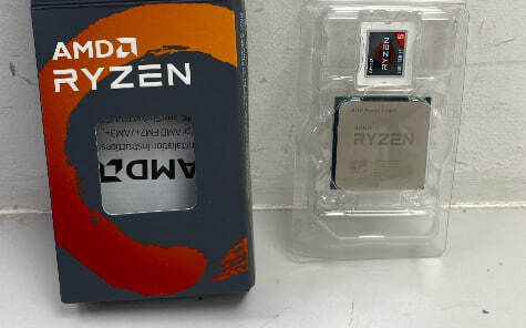 Фото Процесор AMD Ryzen 5 3600 (100-100000031AWOF) від користувача mandragor971