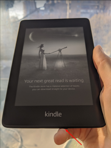 Фото Електронна книга з підсвічуванням Amazon Kindle Paperwhite 10th Gen. 8GB Black від користувача Andy Monster