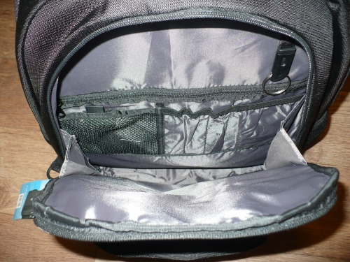 Фото Рюкзак міський Sumdex Impulse@Full Speed Flash backpack (PON-377BK) від користувача vinyl_acetate