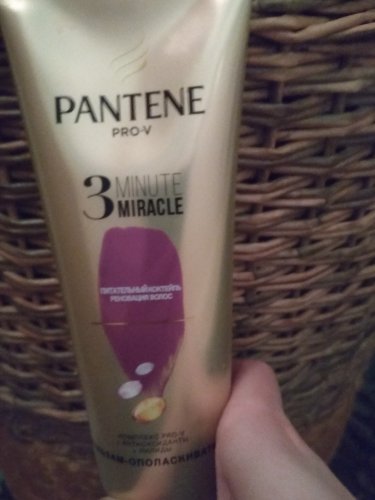 Фото бальзам для волосся Pantene Pro-v Бальзам-ополаскиватель для волос  3 Minute Miracle Питательный коктейль 200 мл (8001090855879) від користувача Seem