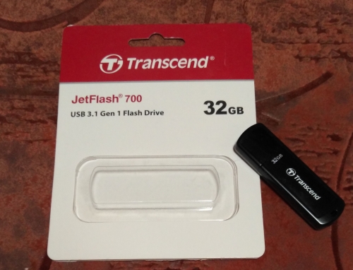 Фото Флешка Transcend 32 GB JetFlash 700 TS32GJF700 від користувача 808