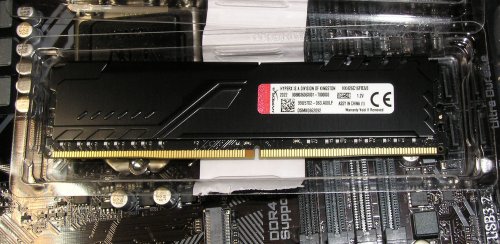 Фото Пам'ять для настільних комп'ютерів HyperX 8 GB DDR4 2666 MHz Fury Black (HX426C16FB3/8) від користувача 339